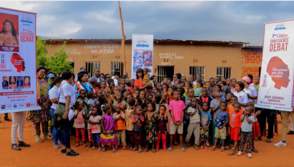 photo de l'ecole au village